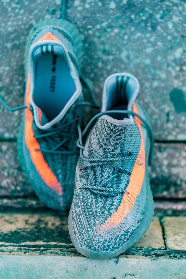 Baskets femme : votre guide pour un look à la fois tendance et confort