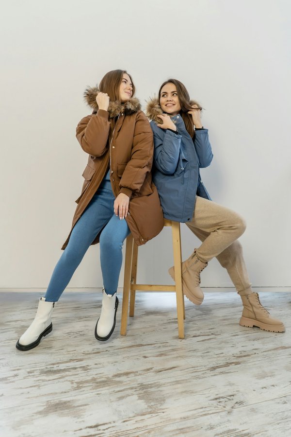 Manteaux matelassés femmes : alliez confort et style cet hiver